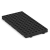 Foto der hinteren Seite vom unsymmetrischen WARCO-Formteil 6115: Gumená zatrávňovacia podložka na ihrisko, Design Antracit, Maße 100 × 50 × 8 cm.